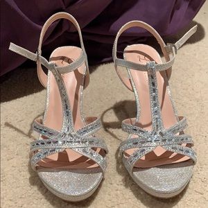 high heel